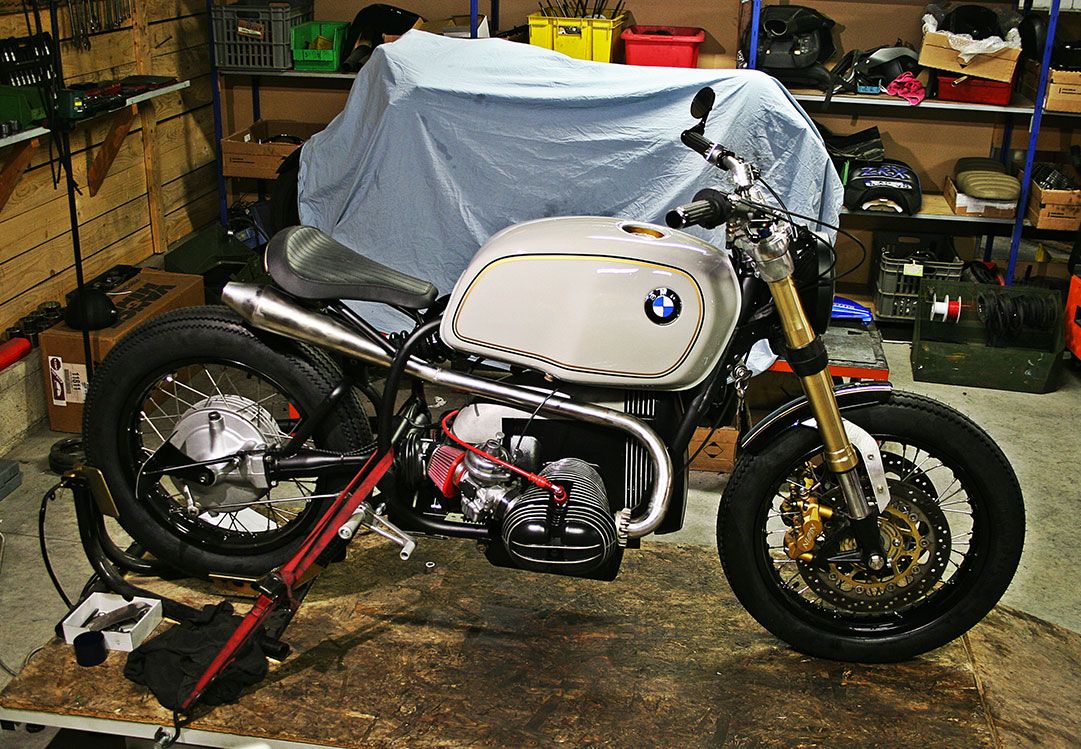 BMW R100