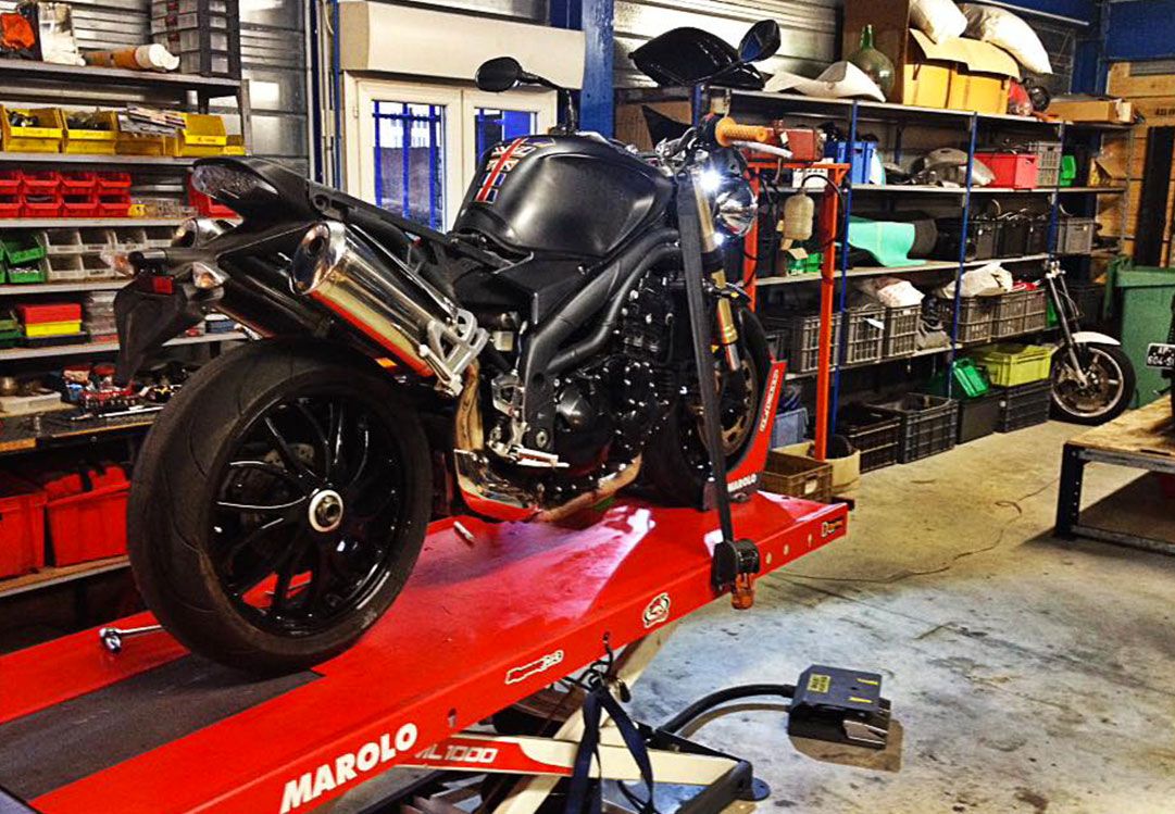 TRIUMPH SPEED TRIPLE OR