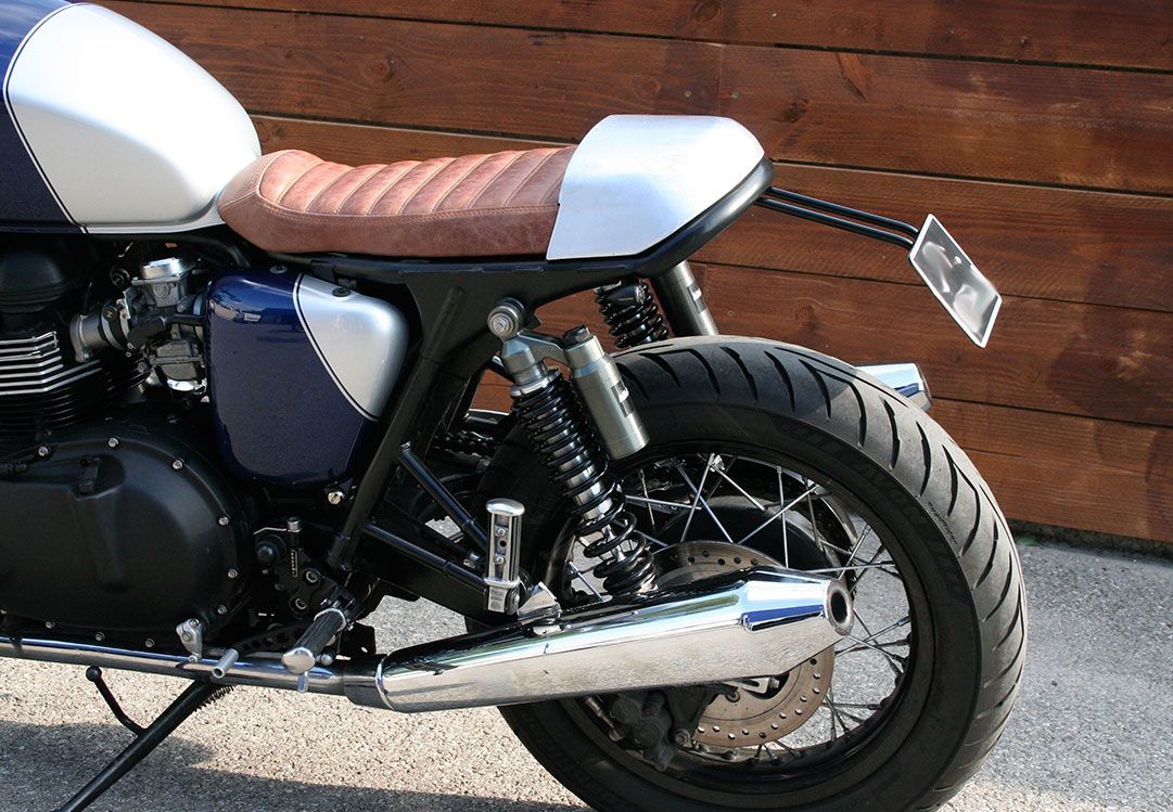 Triumph Truxton 800